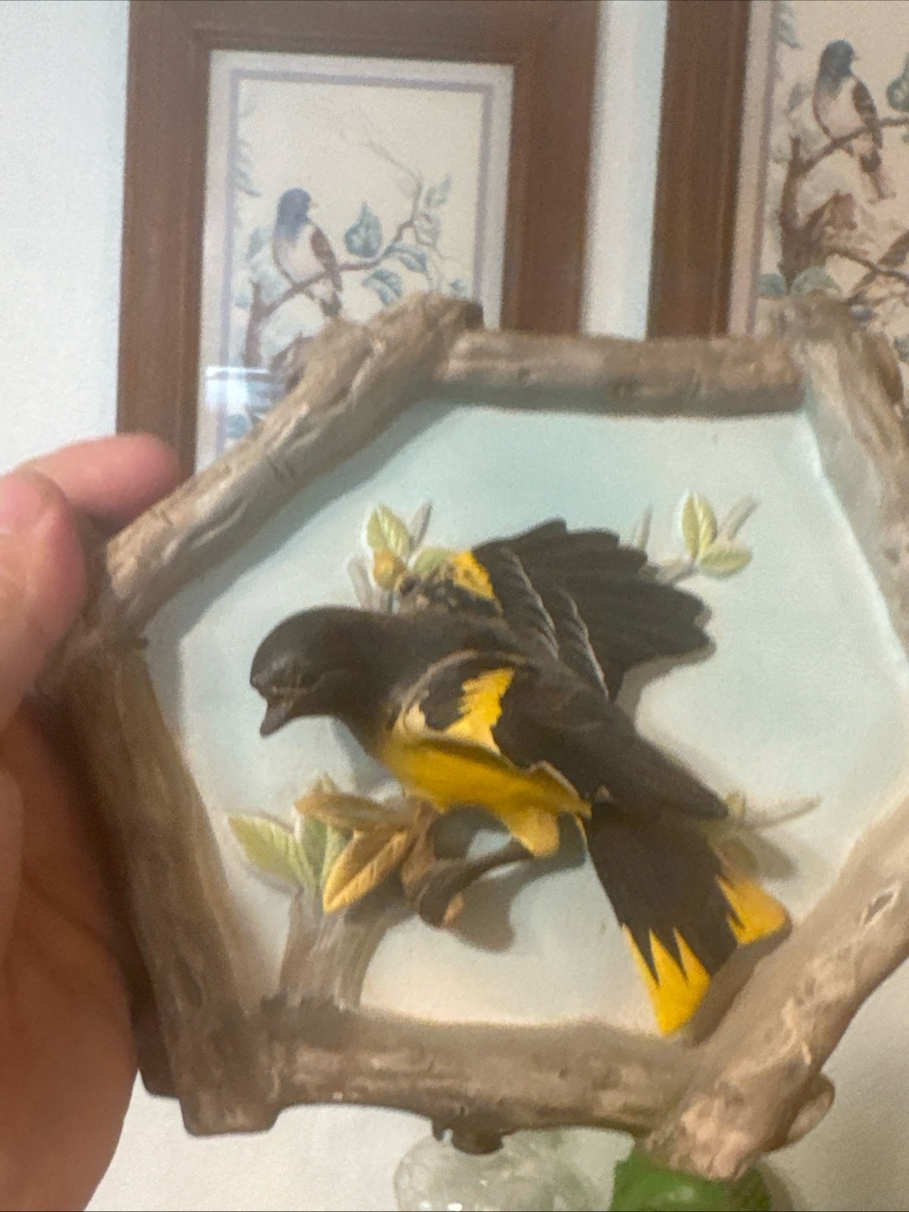 vintage MCM 3D plaster wall plaque Oriole manufactured by Inarco 1962 E-469